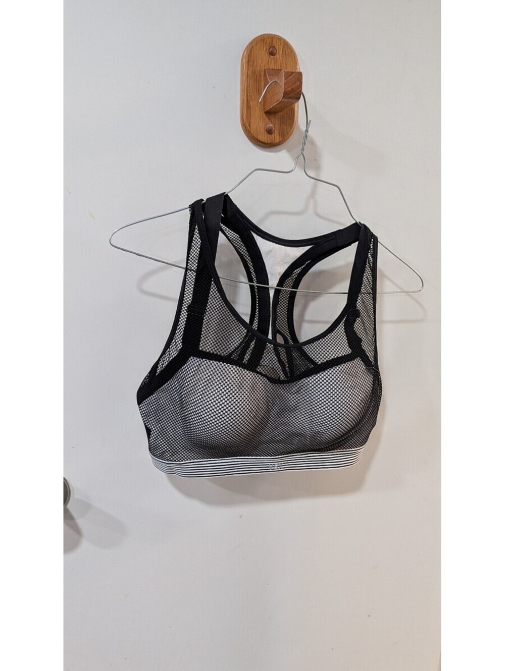 VSX Sport Black Mesh Racerback Sports Bra Size 36C
